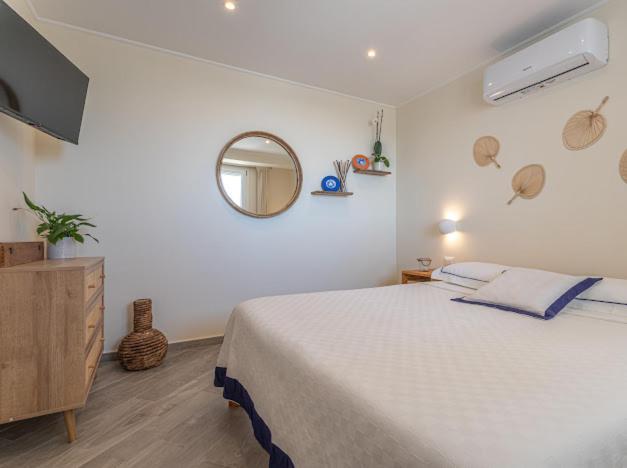 Casa Mira Luxury Sea House Fco Airport Apartment Fiumicino Bagian luar foto